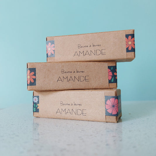 Baume à lèvres Amande bio, Emballage eco, stick à lèvres en tube de carton