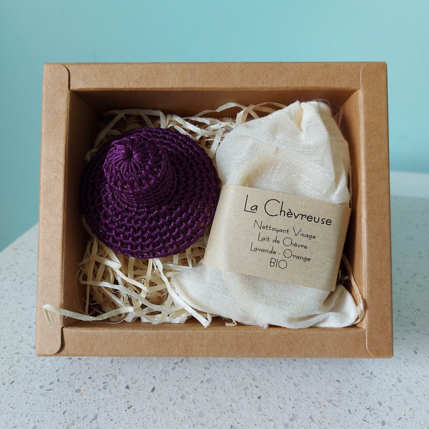 Coffret Cadeau Bonne Mine - Outil de Massage Facial et Savon au Lait de Chèvre