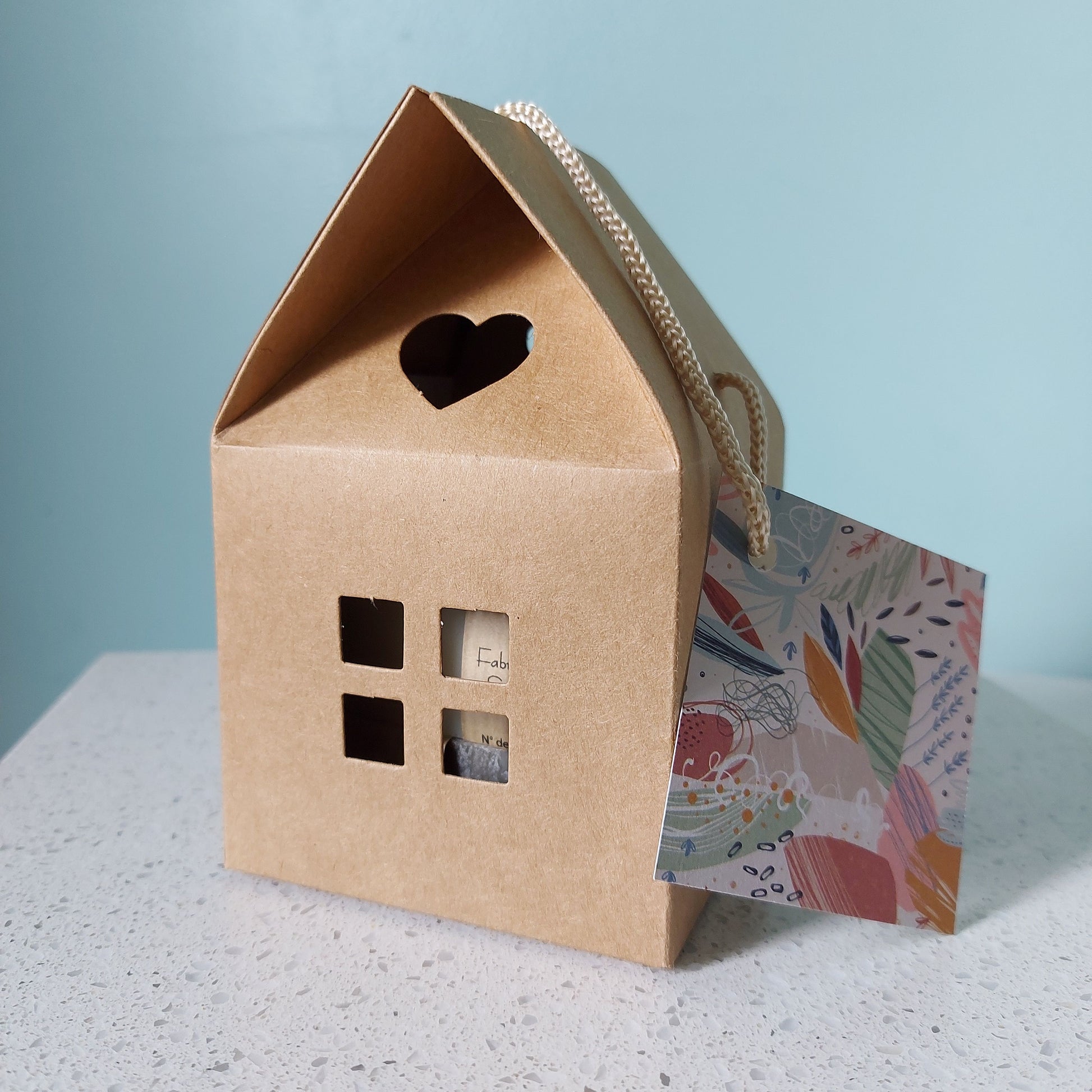 Coffret Cadeau Savon et Shampoing solide dans une boite en papier kraft, Maison, cadeau petit prix