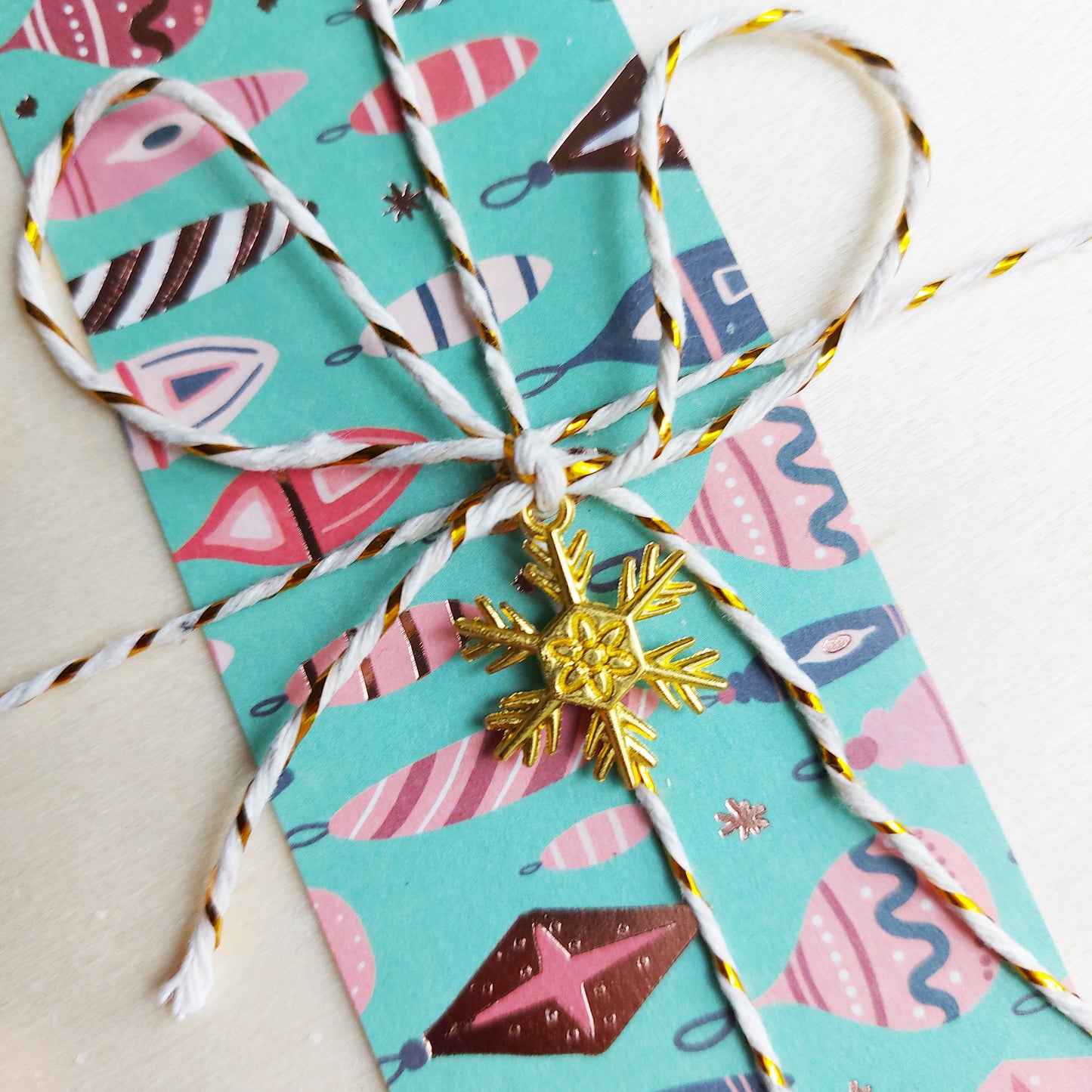 Coffret Cadeau Noel, savons artisanaux pour peau sensibles, peau seche, ILELI