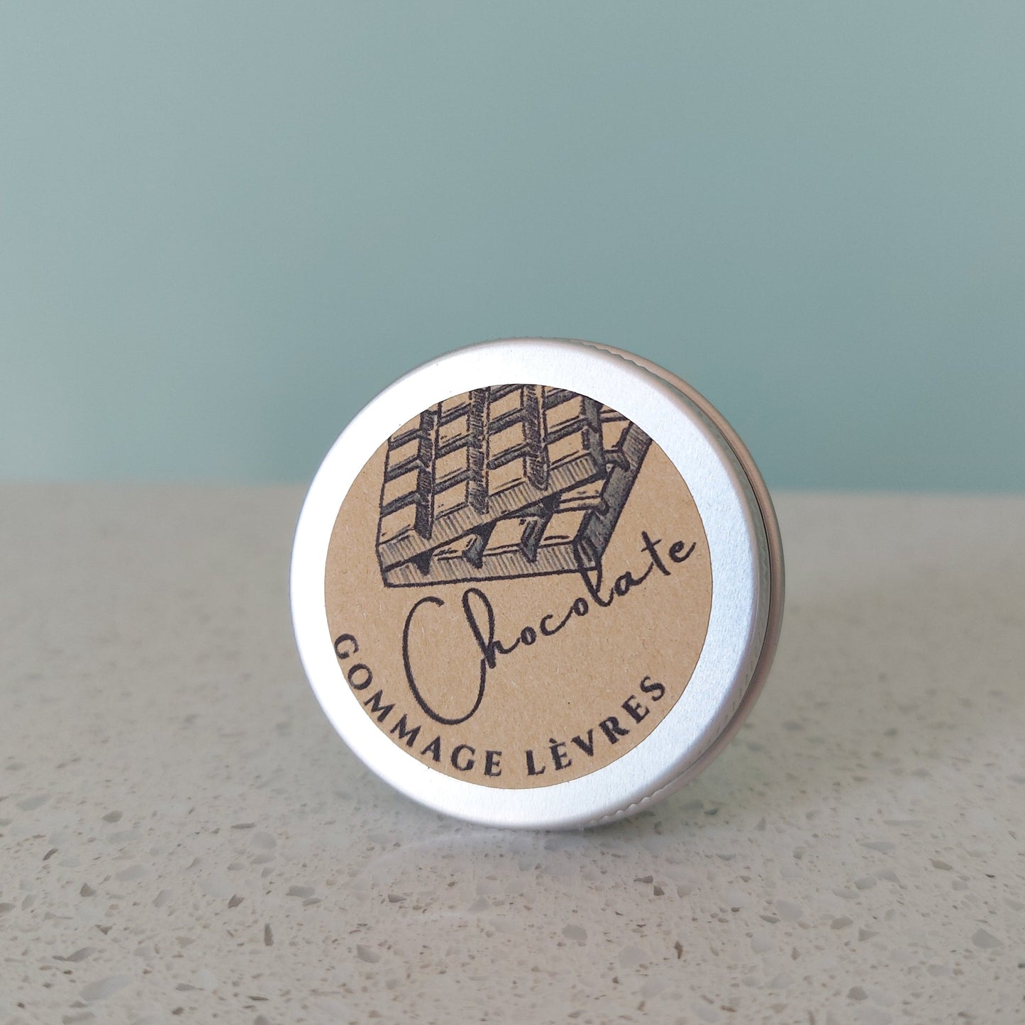 Tin with lib scrub chocolate flavor ILELI