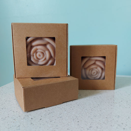 Savon Rose pour offrir, cadeau original artisanat français, savon à froid, ILELI