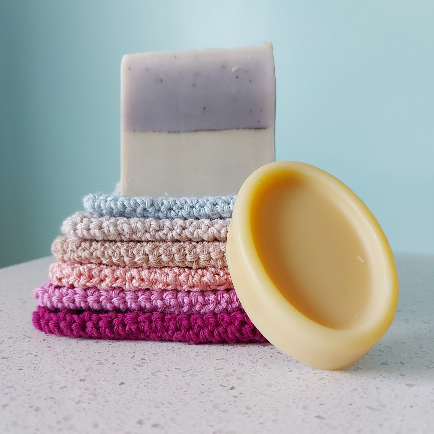 Coffret Savons Lavande Lait de chevre, avec sac à savon en coton crocheté, ILELI
