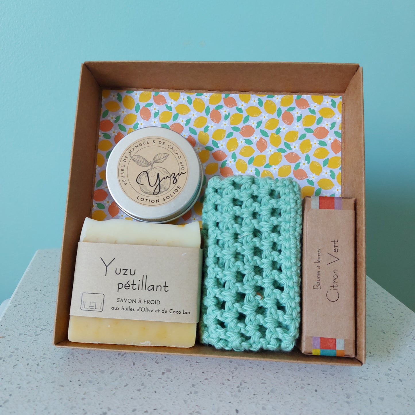 Coffret Cadeau Cosmetiques naturels Agrumes et Yuzu, Savon, Lotion, Stick à lèvres