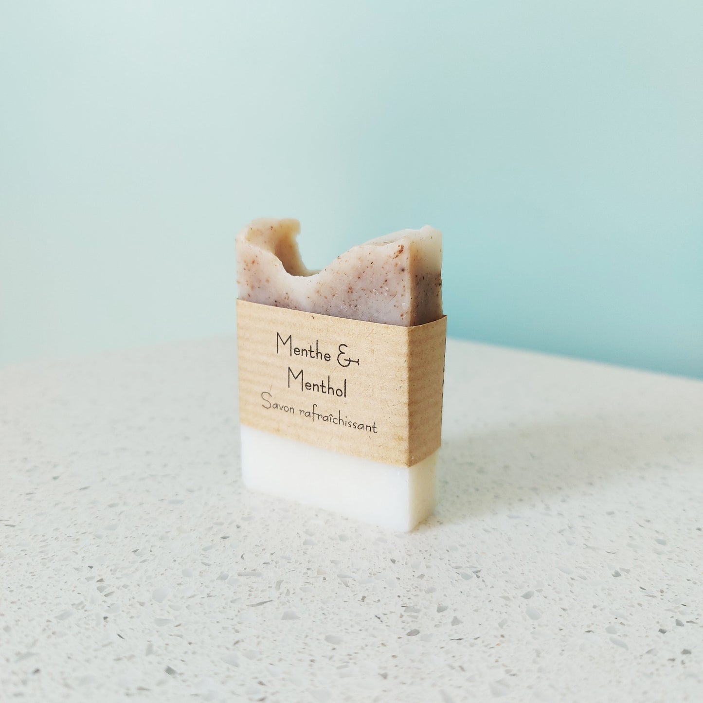 Savon petit taille pour hôtel, chambre d'hôtes ou mariages, ILELI savons