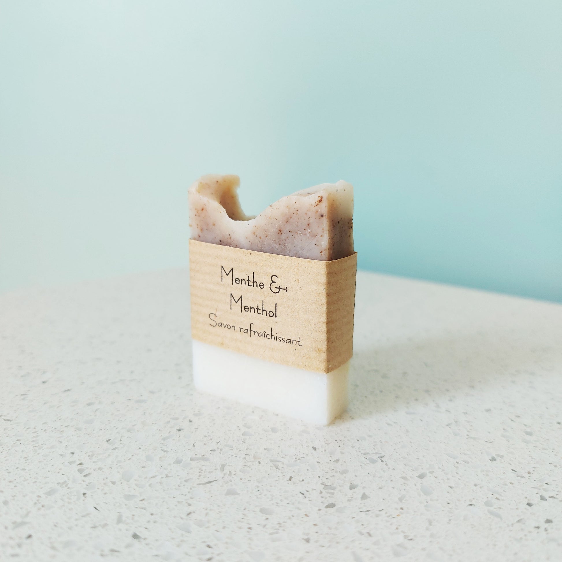 Savon petit taille pour hôtel, chambre d'hôtes ou mariages, ILELI savons